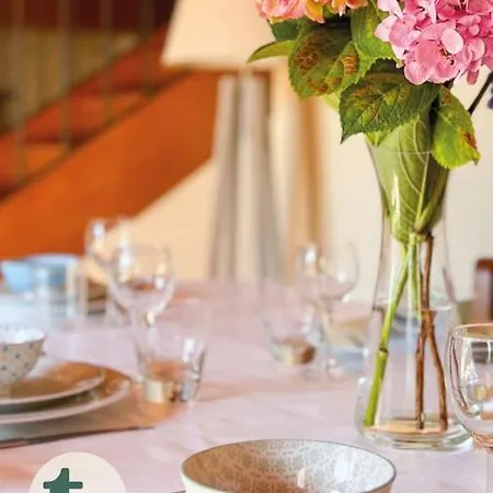 Vakantiehuis Tranquiloue - Maison De Charme A La Campagne - Puydufou